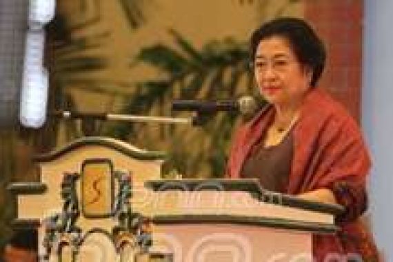 Megawati: Buta Aksara di Indonesia Masih 10 Persen - JPNN.COM