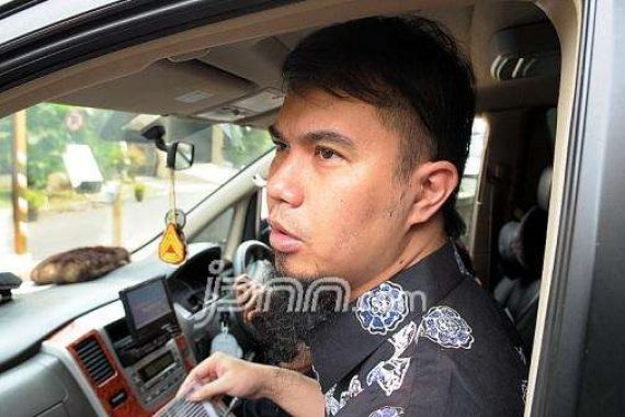 Ahmad Dani Desak Polisi Layangkan P21 - JPNN.COM