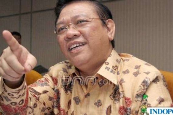 Agung Laksono: Hati Rakyat Akan Terluka - JPNN.COM
