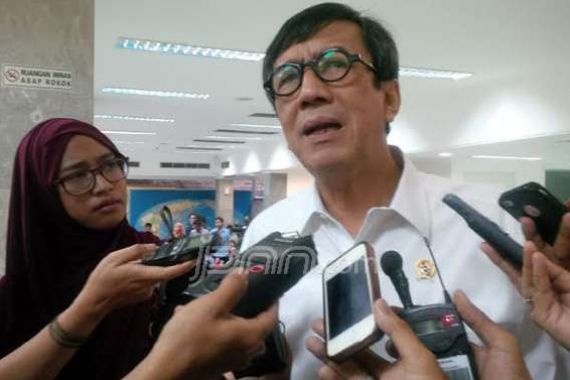 Menteri Yasonna: Dia Cari Perkara Sama Gue - JPNN.COM