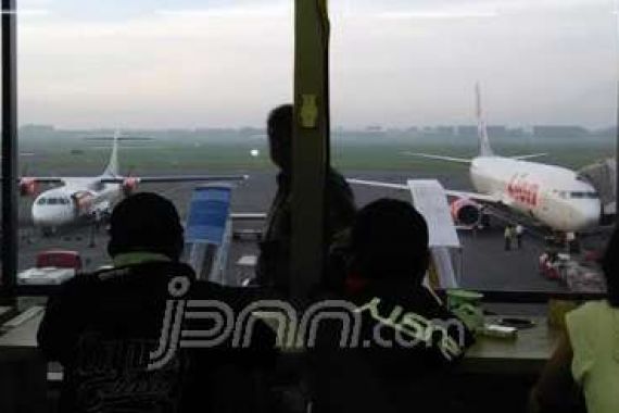 PERHATIAN! Semua Pesawat Twin Otter Dilarang Terbang Seminggu ke Depan - JPNN.COM