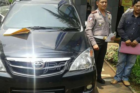 Polisi Amankan Mobil Curian, Ini Buktinya - JPNN.COM