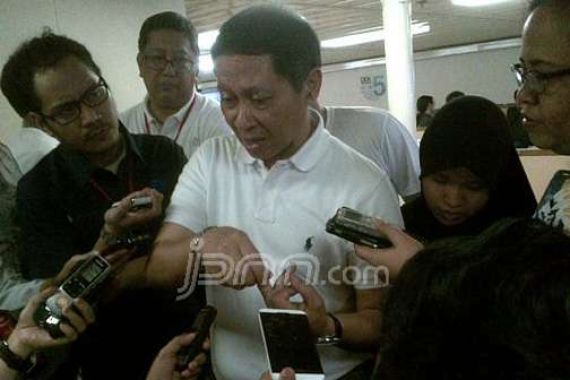 RJ Lino: Suruh Pak Rizal Ramli Sekolah Lagi Lah - JPNN.COM