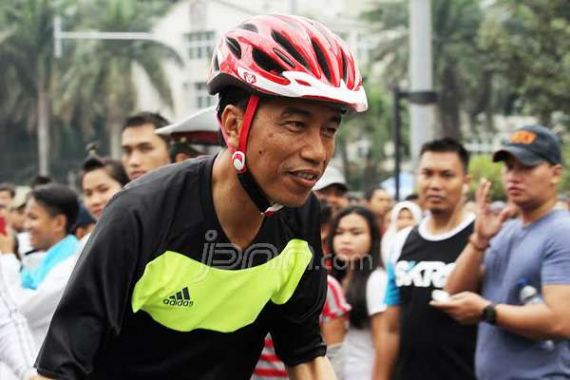 Jokowi: Banyak yang Nggak Percaya Saya Pandai, Tanya Guru Kimia Saya - JPNN.COM