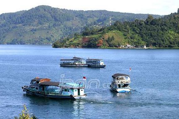 Taklukkan 'Tujuh Naga' di Sekitar Danau Toba - JPNN.COM