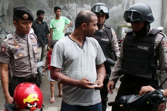 Tiga Wartawan Ditembak, Polisi Langsung Sisir Kampung Kubur, Hasilnya... - JPNN.COM