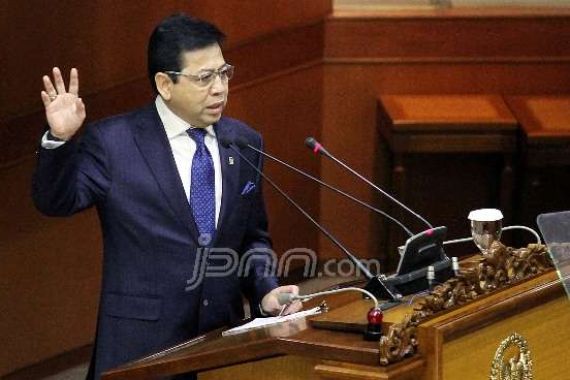 Hmm...Golkar Ngotot Laporan Sudirman Said Belum Bisa Diproses, Bela Novanto? - JPNN.COM