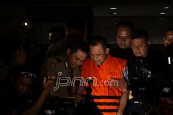 Golkar Akhirnya Pecat Wakil Ketua DPRD Tersangka Suap - JPNN.COM