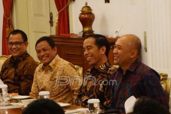 Ada yang Singgung MKD, Jokowi Langsung Ngakak, Lihat Nih - JPNN.COM