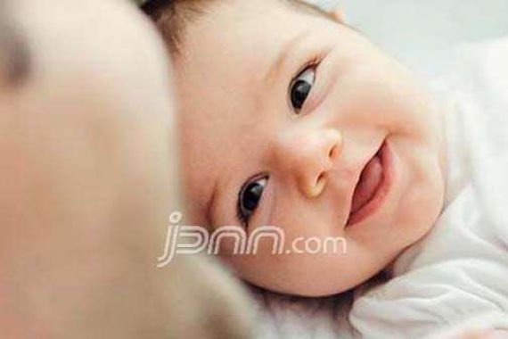 Warga Dihebohkan Penemuan Bayi di Bawah Jembatan, Diduga hasil Hubungan Gelap - JPNN.COM