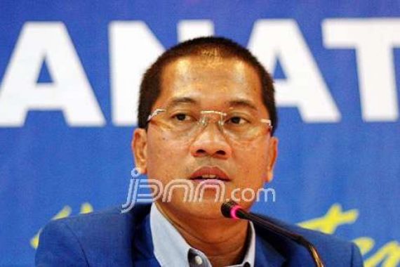 PAN: Pak Jokowi Belum Bilang Apa-apa Soal Reahuffle - JPNN.COM