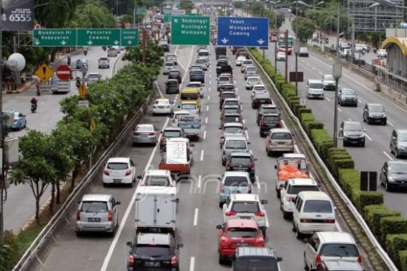 PARAH: Jakarta-Bekasi dengan Motor 2,5 Jam, Mobil? Duh Jangan Ditanya - JPNN.COM