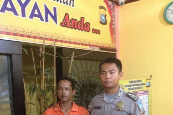 Usai Rekap Togel Wito Diciduk Polisi Di Warung - JPNN.COM