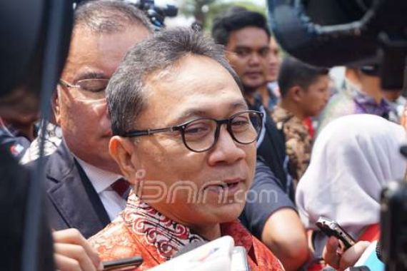 Hadir di Rakernas PDIP, Zulkifli Hasan Senang Banget - JPNN.COM