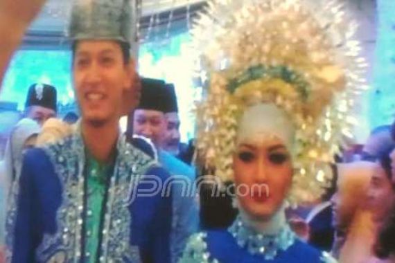 Duluan Menikah, Fedi Nuril Kasih Pelangkah buat Kakak - JPNN.COM