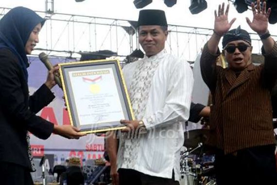 Rayakan Ulang Tahun ke 441, Kabupaten Pemalang Cetak Rekor Muri - JPNN.COM
