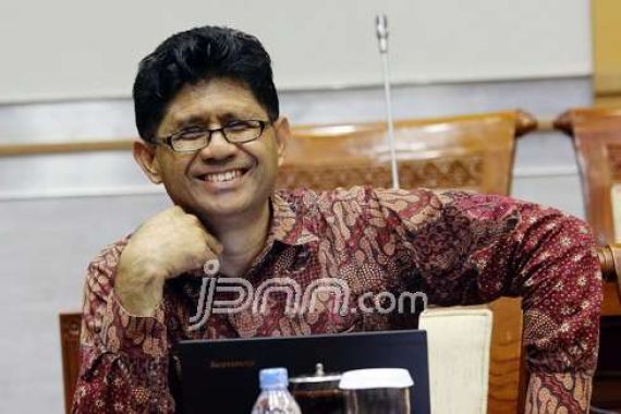 KPK Bakal Minta Bantuan Jokowi Soal Novel? - JPNN.COM