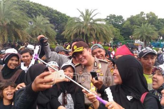 Kabid Humas Polda jadi 'Korban' Demo Honorer K2, Ini Fotonya - JPNN.COM