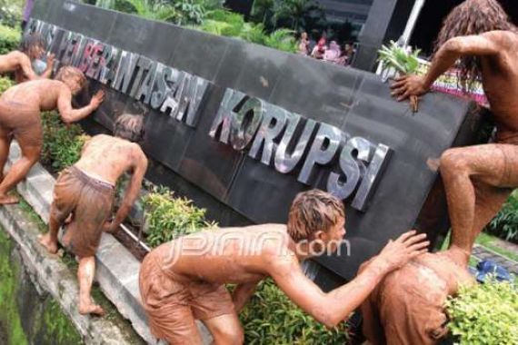 KAKAP! KPK Dikabarkan Tangkap Hakim Agung - JPNN.COM