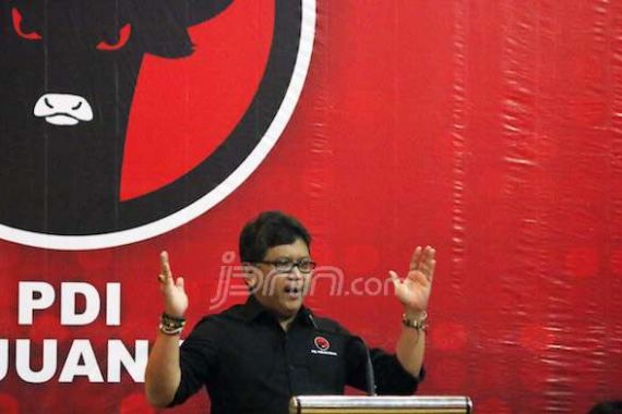 Ingat, Kader PDIP Tetap Harus Menangis dan Tertawa Bersama Rakyat - JPNN.COM