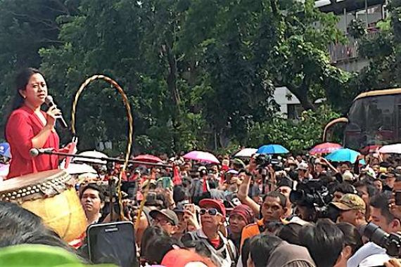 Lepas Karnaval Cap Go Meh, Mbak Puan Singgung Spirit Revolusi Mental - JPNN.COM