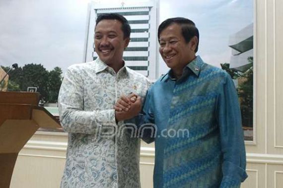 Temui Jokowi Siang Ini, Agum: Saya Akan Minta Dicabut - JPNN.COM