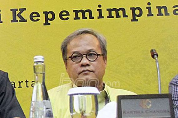 Jangan Benturkan Keinginan Internal Golkar Gelar Munas dengan Putusan MA - JPNN.COM