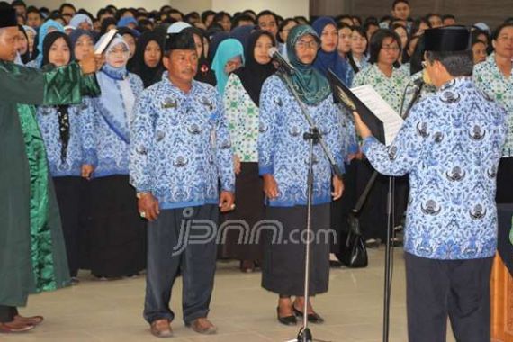 Nasib PNS Ijazah SD-SMA di Tangan Kepala Daerah - JPNN.COM