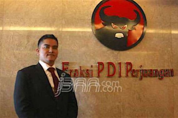 Politikus PDIP Sebut Investor Migas Resah karena Rizal Berulah - JPNN.COM