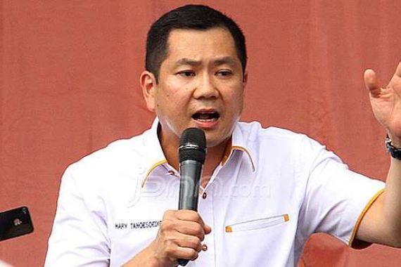 Hary Tanoe Tantang Kejagung Buktikan Kasus Korupsi Pajak Mobile-8 - JPNN.COM