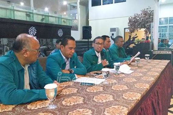 Enam Pentolan Parmusi Tinggalkan Djan Faridz - JPNN.COM