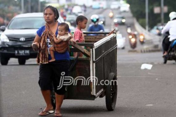 Ajak Bocah SD Ngemis, Pria Ini Ditangkap Aparat - JPNN.COM