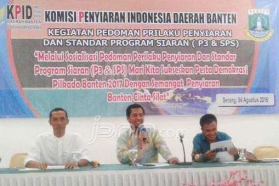 Hamil Duluan Sampai Mobil Bergoyang, 13 Lagu Ini Terlarang Diputar di Banten - JPNN.COM