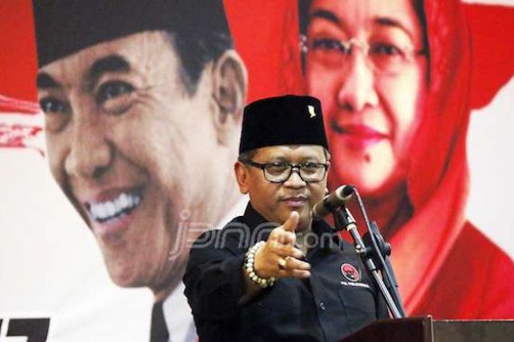 Hasto Ajak Risma Temui Kader PDIP di Aceh - JPNN.COM