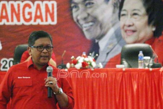 Hasto Tegaskan PDIP Ogah Tertipu Elektabilitas Calon Kada - JPNN.COM