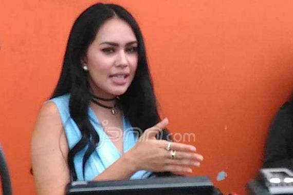 Mau Tahu Komentar Kartika Putri soal Kabar Kedekatan Ayu-Raffi? - JPNN.COM