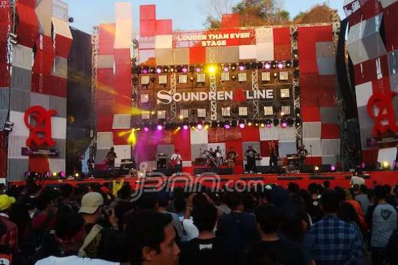 Louder Than Ever, Soundrenaline 2016 Langsung Menghentak di Hari Pertama - JPNN.COM