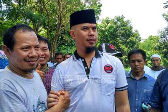 Nyalon di Bekasi, Ahmad Dhani Bantah Gagal di DKI - JPNN.COM