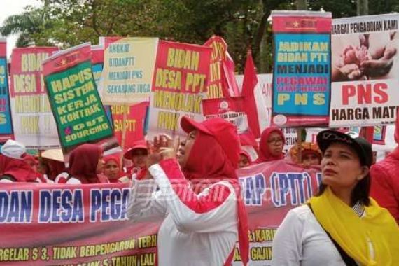 Bidan Desa PTT Siapkan Aksi Demo Terbesar - JPNN.COM