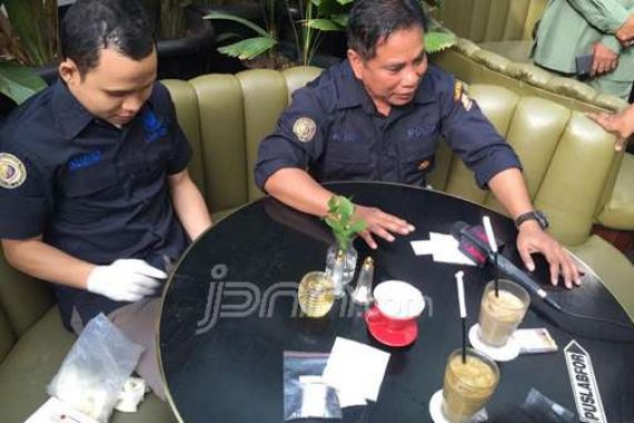 Tangkis Keterangan Kubu Jessica, Puslabfor Gelar Reka Ulang di Kafe Olivier - JPNN.COM