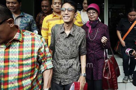 Ssst...Kata Pengacara Mario Teguh, Laporan Ario Kiswinar Ditolak Polisi - JPNN.COM
