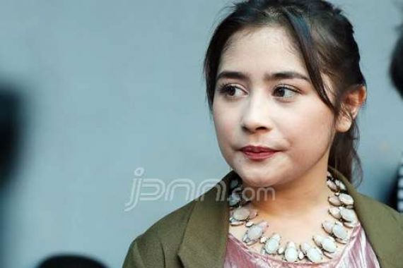 Dekat Dengan Teuku Rassya, Prilly gak Peduli Omongan Orang - JPNN.COM