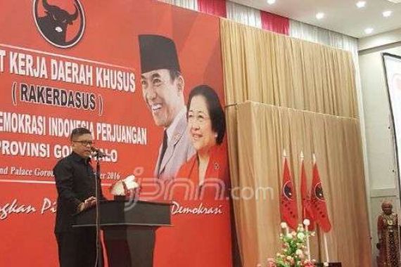 Sampaikan Salam dari Mega dan Jokowi demi Hana-Toni - JPNN.COM