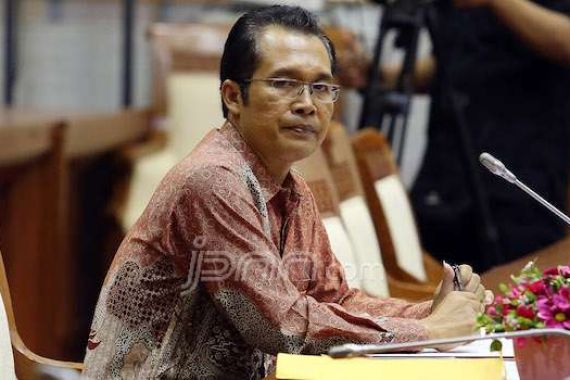 KPK Minta Bos PT OSMA Menyerah Saja - JPNN.COM