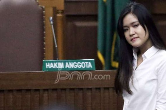 Hakim Sebut Es Kopi untuk Mirna Dalam Penguasaan Jessica - JPNN.COM