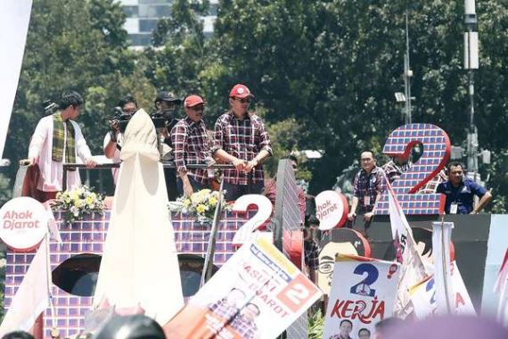 Ahok-Djarot Batal Datang ke Launching Sekolah Sungai - JPNN.COM