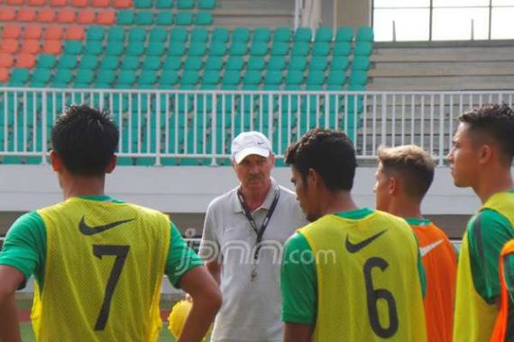 Riedl Sebut Vietnam Lebih Bugar, tapi Bukan Itu yang Penting - JPNN.COM