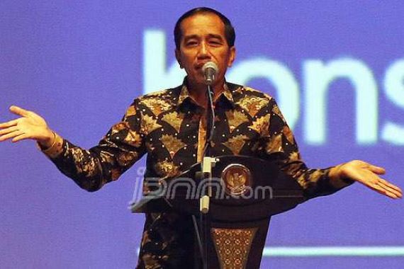 Kabar di Medsos Sering Bikin Jokowi Tak Mampu Bicara - JPNN.COM
