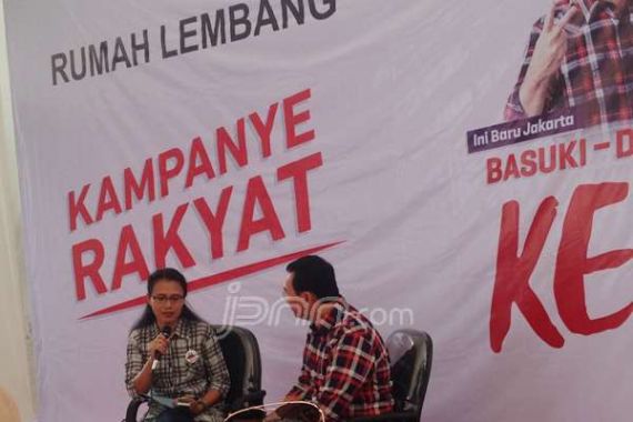 Yes! Ibu Surtiningsih Puas Usai Bertemu Ahok - JPNN.COM