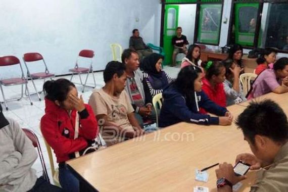 Sekali Razia Jaring Lima Pasangan Selingkuh dan 12 PSK - JPNN.COM